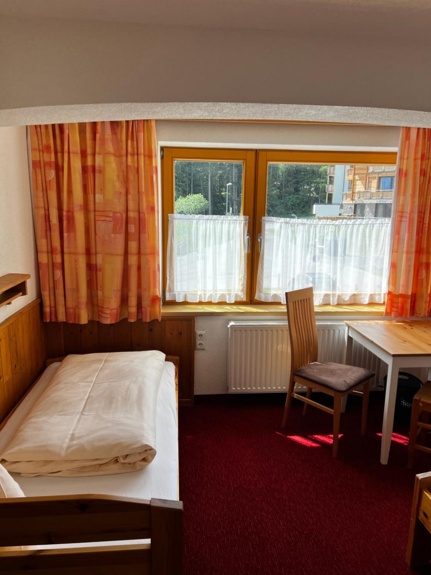 Haus Steissbach Apartment Sankt Anton am Arlberg Ngoại thất bức ảnh