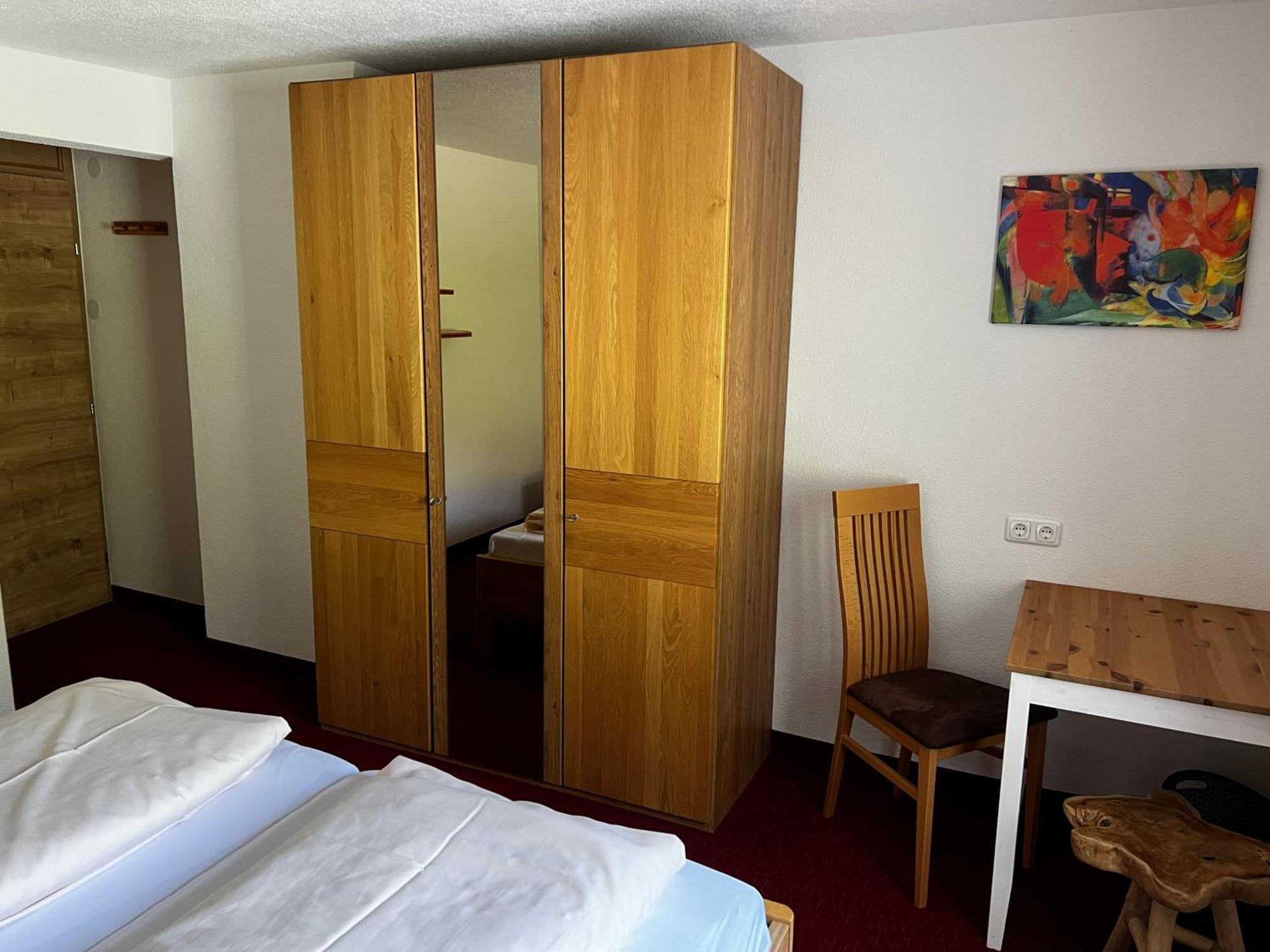 Haus Steissbach Apartment Sankt Anton am Arlberg Ngoại thất bức ảnh