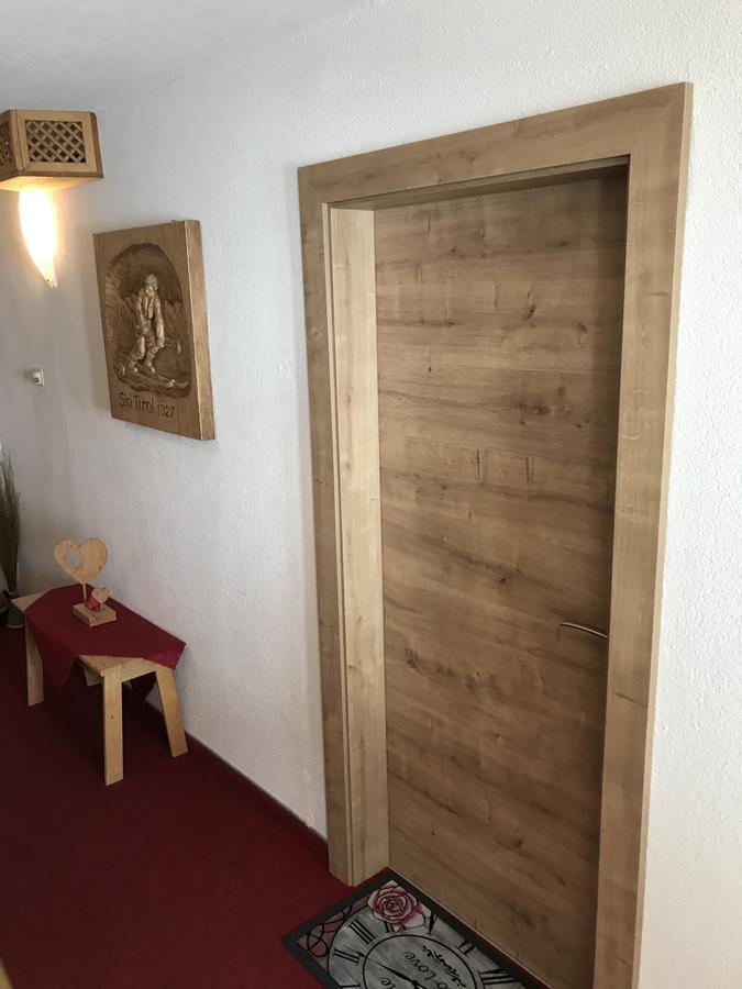 Haus Steissbach Apartment Sankt Anton am Arlberg Ngoại thất bức ảnh