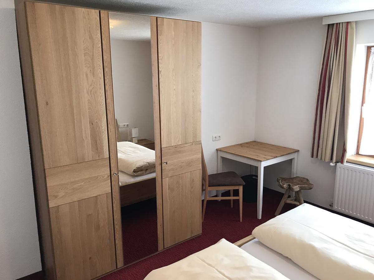 Haus Steissbach Apartment Sankt Anton am Arlberg Ngoại thất bức ảnh