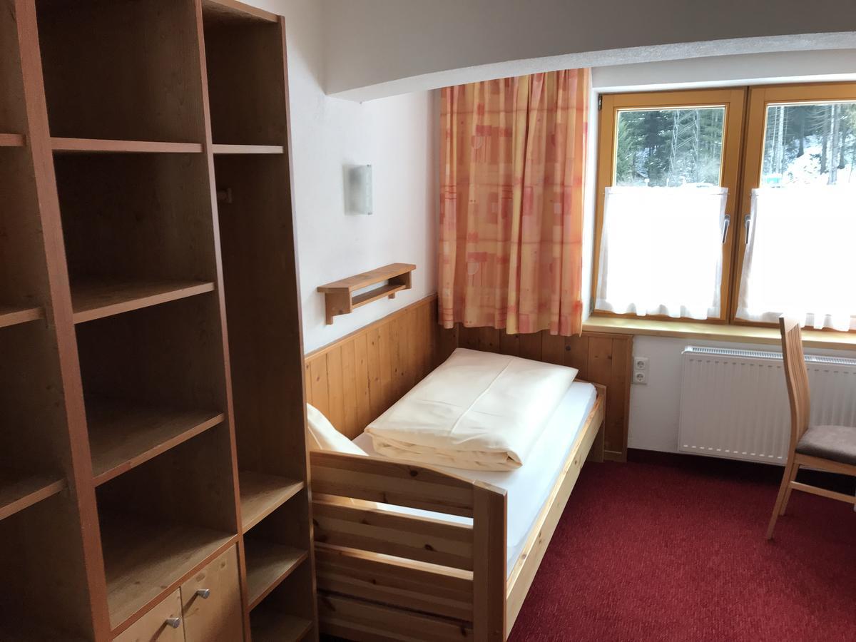 Haus Steissbach Apartment Sankt Anton am Arlberg Ngoại thất bức ảnh